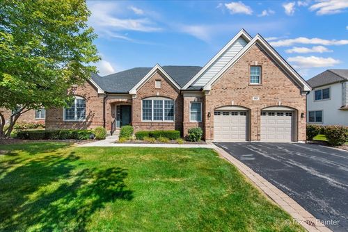 93 Open Pkwy S, Hawthorn Woods, IL, 60047-8450 | Card Image