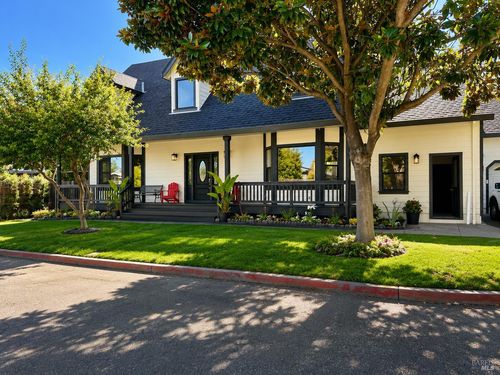 7958 Shira Street, Windsor, CA, 95492 | Card Image