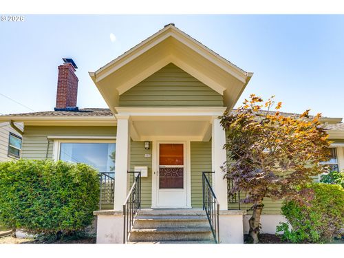 405 Se 85th Ave, Portland, OR, 97216-1036 | Card Image