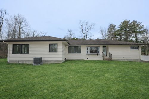 32 Old Bedford Rd, Bedford, NH, 03110-5925 | Card Image