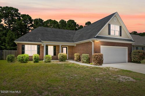 1009 Stonesthrow Ct, Leland, NC, 28451-9379 | Card Image