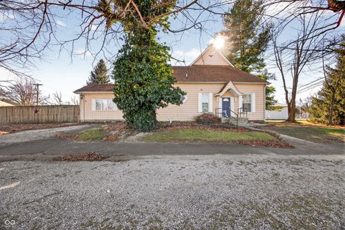 103 E College St, Sandborn, IN, 47578-7003 | Card Image