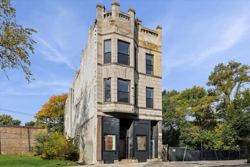 816 S California Ave, Chicago, IL, 60612-4840 | Card Image