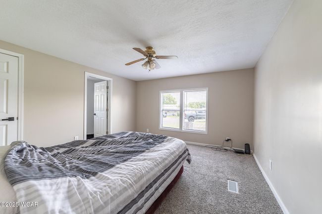 1303 Chateau Cir, House other with 3 bedrooms, 2 bathrooms and null parking in Findlay OH | Image 22