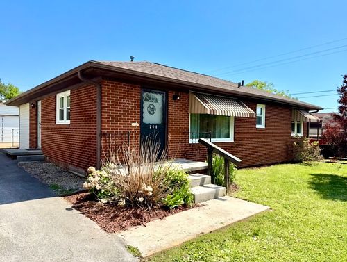 208 Navaho Trl, Hopkinsville, KY, 42240-1329 | Card Image