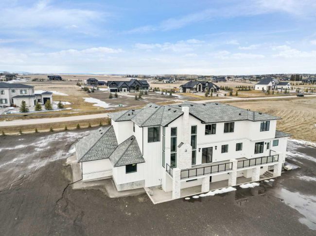 35 Windhorse Green, Home with 8 bedrooms, 6 bathrooms and 20 parking in Rural Rocky View County AB | Image 49