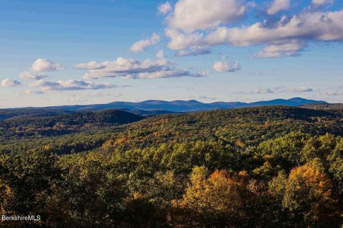 132 Harwood Rd, Savoy, MA, 01256-9302 | Card Image