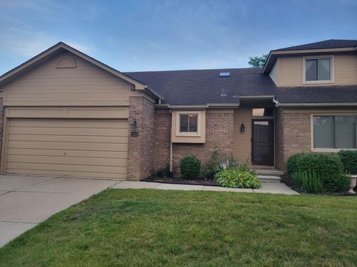15430 Windmill Dr, Macomb, MI, 48044-4930 | Card Image