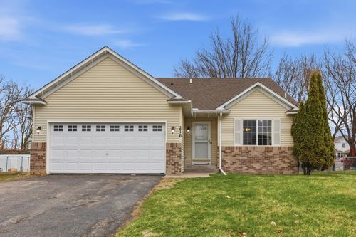 216 Dresden Alcove, Waverly, MN, 55390-5421 | Card Image