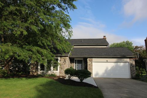 7201 Hopewell St, Dublin, OH, 43017-2815 | Card Image