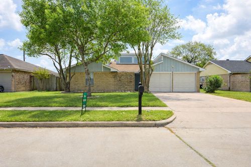 15923 Boulder Oaks Dr, Houston, TX, 77084-2903 | Card Image
