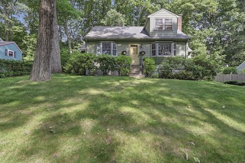 24 Hunting Ave, Shrewsbury, MA, 01545-3136 | Card Image