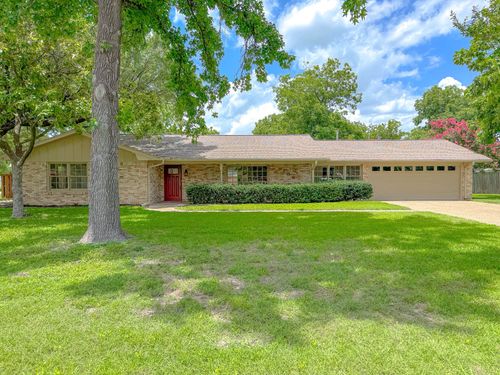 106 W Calhoun St, Rice, TX, 75155-9107 | Card Image