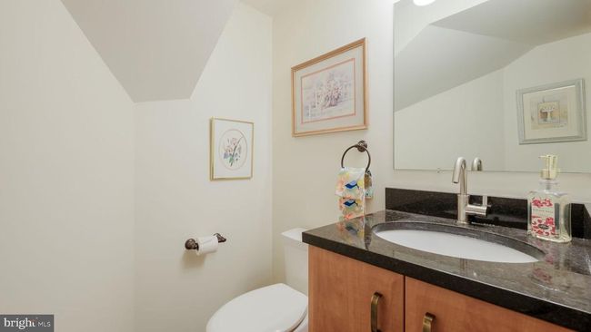 35 Declaration Dr, House other with 4 bedrooms, 3 bathrooms and null parking in NEWTOWN PA | Image 17