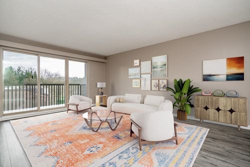 319-9847 Manchester Dr, Burnaby, BC, V3N4P4 | Card Image