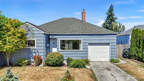 2915 N 12th St, Tacoma, WA, 98406-6811 | Card Image