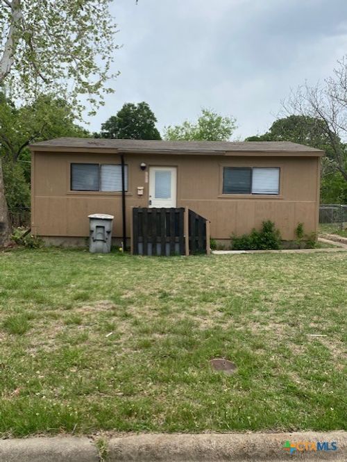902 S 4th St, Killeen, TX, 76541-7839 | Card Image