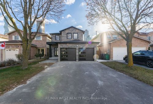 277 Wallenberg Cres, Mississauga, ON, L5B3N4 | Card Image