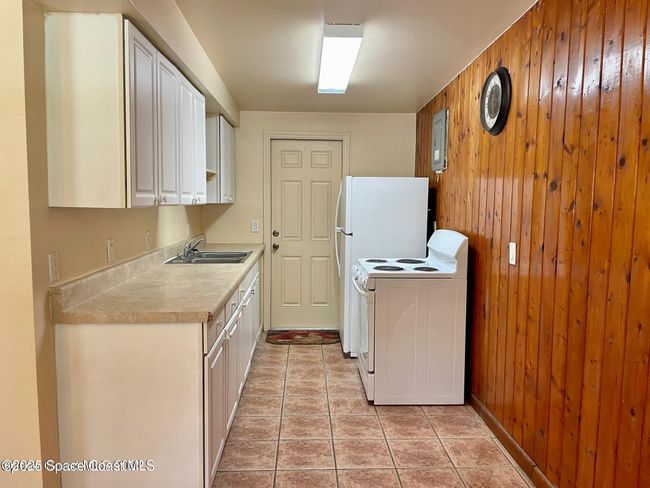 316318 Bay Ave, House other with 2 bedrooms, 2 bathrooms and null parking in COCOA FL | Image 8