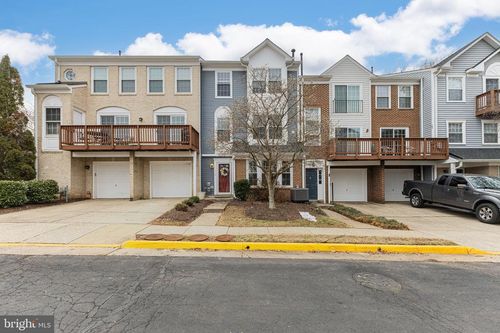 31-11812 Rockaway Ln, FAIRFAX, VA, 22030-7961 | Card Image