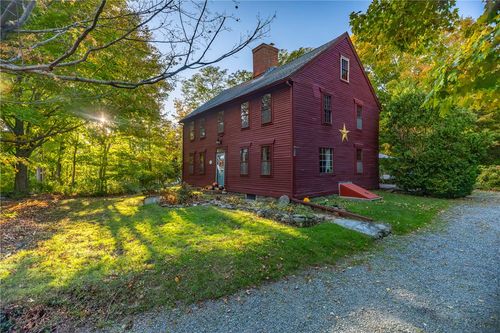 614 Child St, Warren, RI, 02885-1720 | Card Image