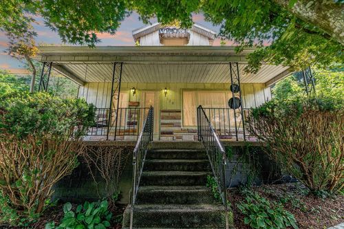 120 Hartman St, Kingwood, WV, 26537-1206 | Card Image
