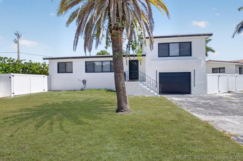 401 Ne 15th Ter, Boca Raton, FL, 33432-1918 | Card Image