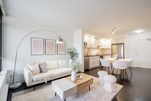 310-750 W 12th Ave, Vancouver, BC, V5Z0A3 | Card Image