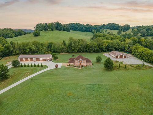 3895 Ostella Rd, Cornersville, TN, 37047-5260 | Card Image