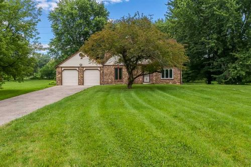 6335 Durness Dr, Caledonia, IL, 61011-9680 | Card Image