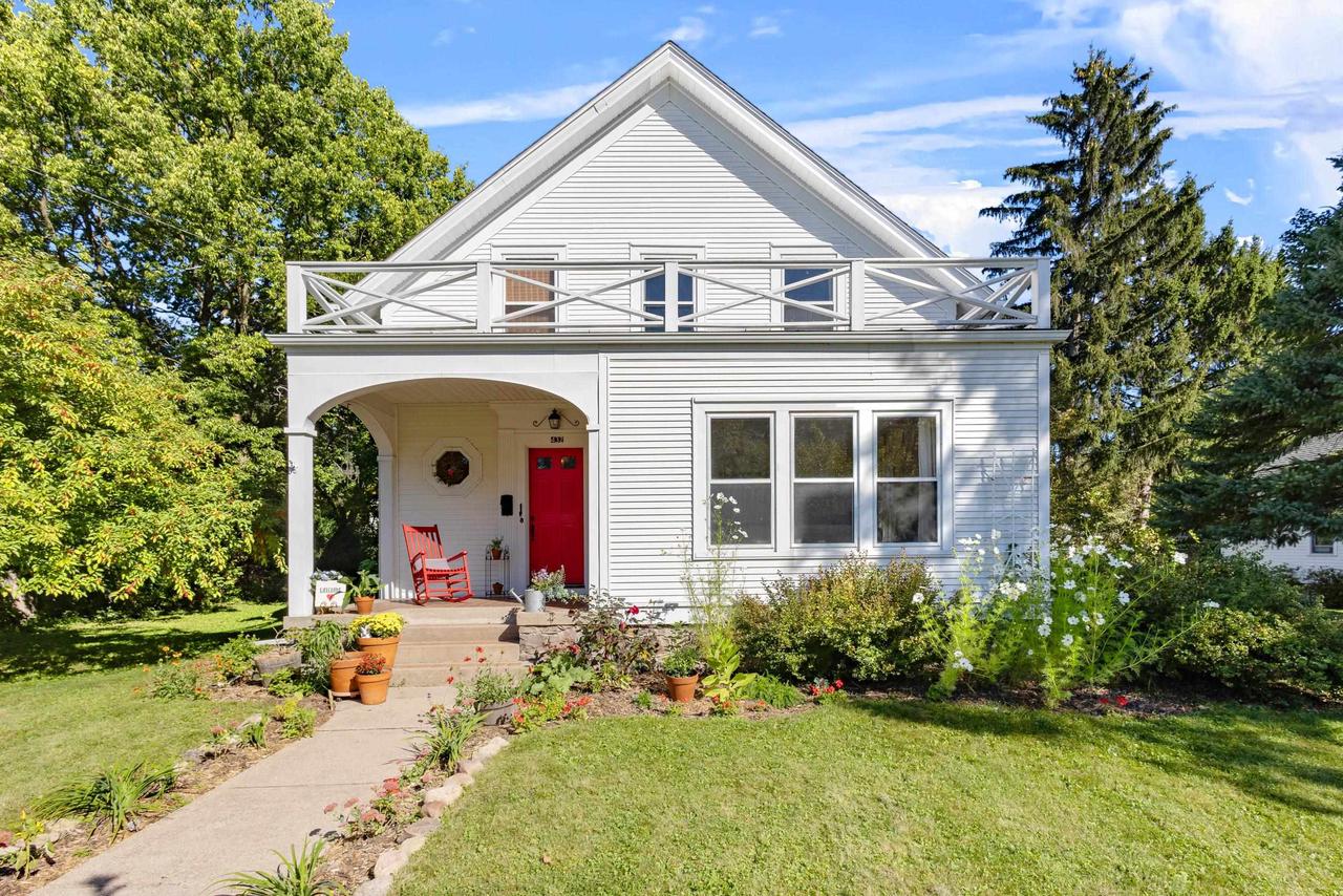 Granite St, Waupaca, WI 54981