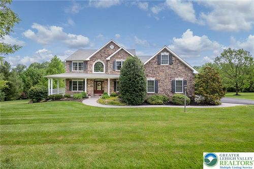 7447 Bell Gate Rd, Coopersburg, PA, 18036-3729 | Card Image