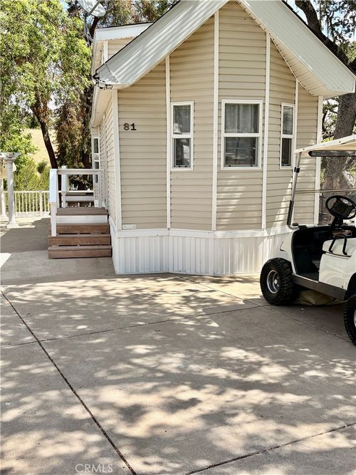 2171 Yellow Gold Cir, Paso Robles, CA, 93446-4292 | Card Image