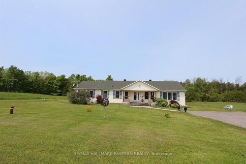 2018 N School Rd, Havelock, ON, K0L1Z0 | Card Image