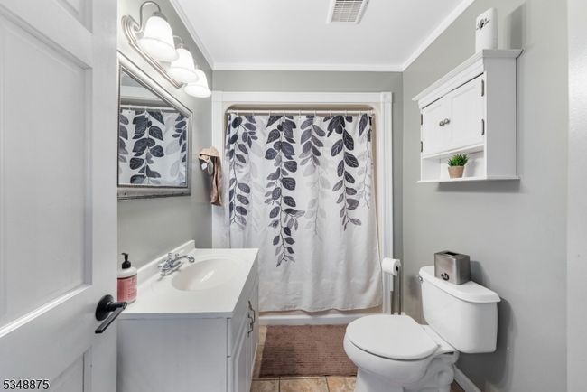 22 N 8 Th Ave, House other with 4 bedrooms, 2 bathrooms and null parking in Manville NJ | Image 15