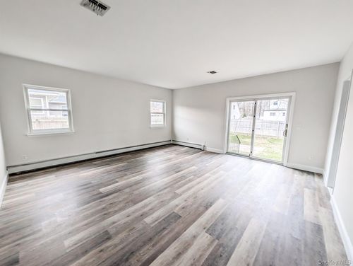 41 Lama Drive, Brookhaven, NY, 11967 | Card Image