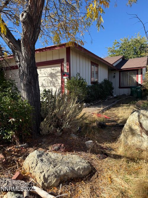 6521 Flower St, Reno, NV, 89506-1707 | Card Image