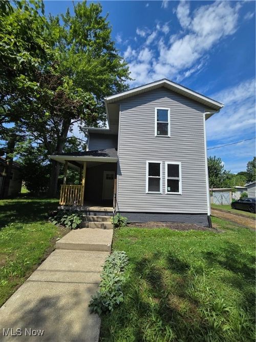 209 Hall St, Orrville, OH, 44667-1533 | Card Image