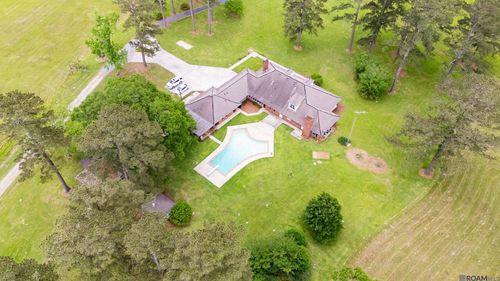 29549 Greenwell Springs Rd, Greenwell Springs, LA, 70739-6323 | Card Image