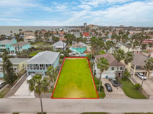 26-216 W Oleander St, South Padre Island, TX, 78597-7210 | Card Image