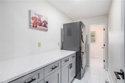 30495 W 95th St, De Soto, KS, 66018-9554 | Card Image