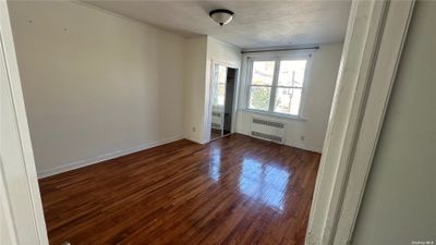 233 E 87th Street, Home with 5 bedrooms, 2 bathrooms and null parking in Canarsie NY | Image 2