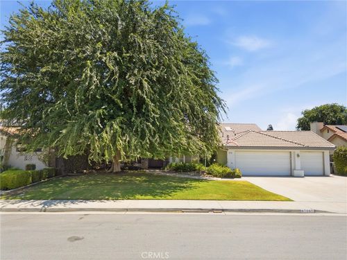 8706 Dalby Ct, Bakersfield, CA, 93313-4214 | Card Image