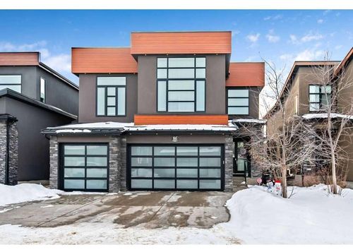 86 W Point Mews Sw, Calgary, AB, T3H0X5 | Card Image