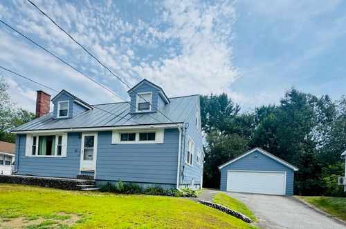 22 Colony Place, Millinocket, ME, 04462 | Card Image