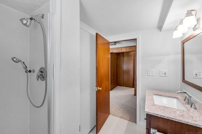 24 Sky Ridge Drive, House other with 3 bedrooms, 3 bathrooms and 8 parking in Somers CT | Image 36