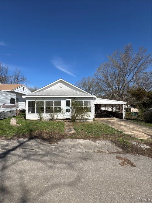 255 W Reed Ave, Puxico, MO, 63960-9102 | Card Image