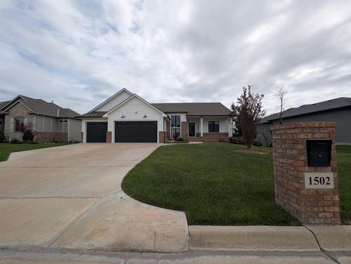 1502 N Shadow Rock Dr, Andover, KS, 67002-5600 | Card Image