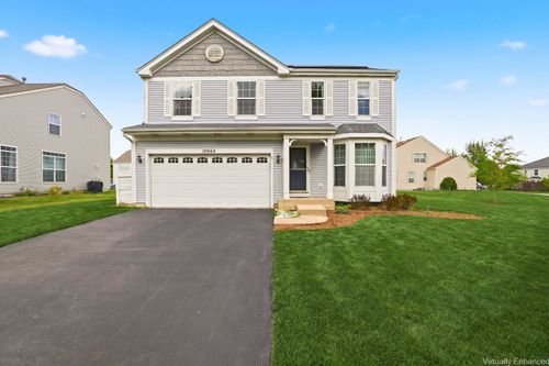 10664 Oregon Trl, Huntley, IL, 60142-4023 | Card Image