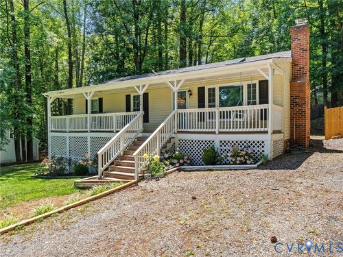 4304 Kempwood Pl, Chesterfield, VA, 23832-7711 | Card Image